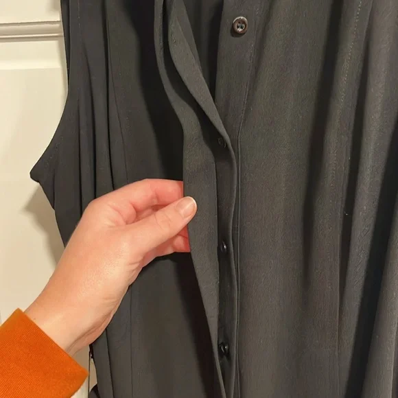 Laundry by Shelli Segal Button Down Tie Waist Dress - Picture 6 of 6